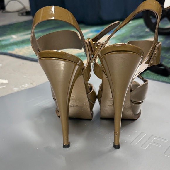 Yves Saint Laurent Women's Shimmering Gold Heels - Picture 6 of 10